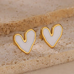 Kolczyki sztyfty serca — asymetryczne, biało-złote